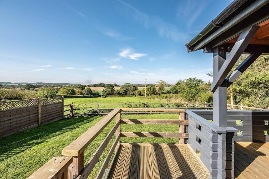 The Cabin, Parham Woodbridge Exterior foto